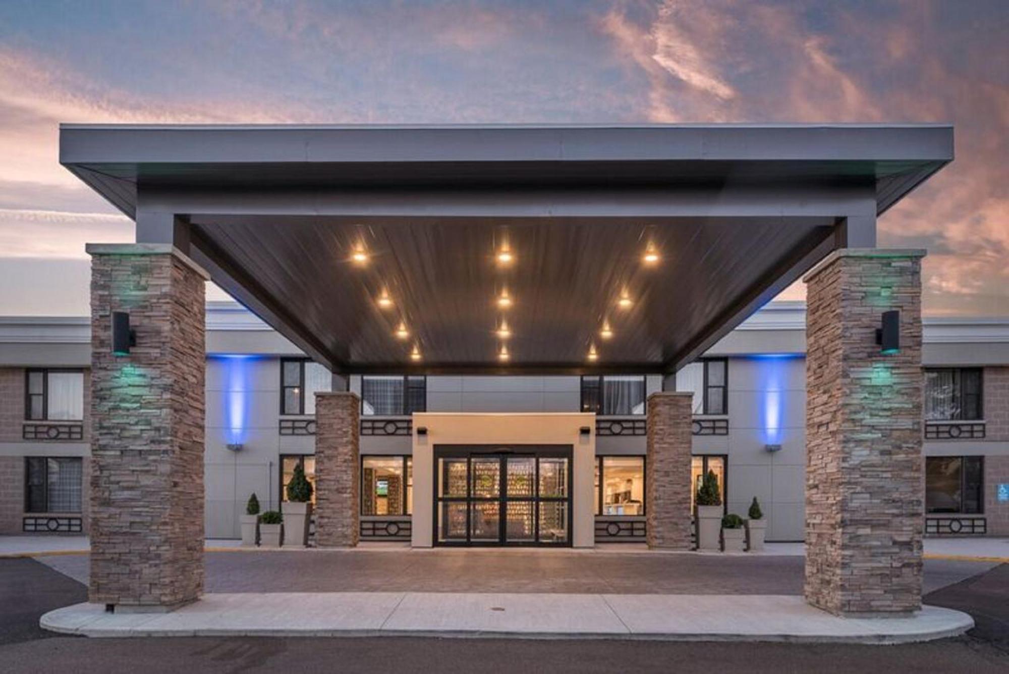 Holiday Inn Express Hotel & Suites Charlottetown By Ihg Экстерьер фото